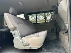 Toyota HiAce 2007 Black