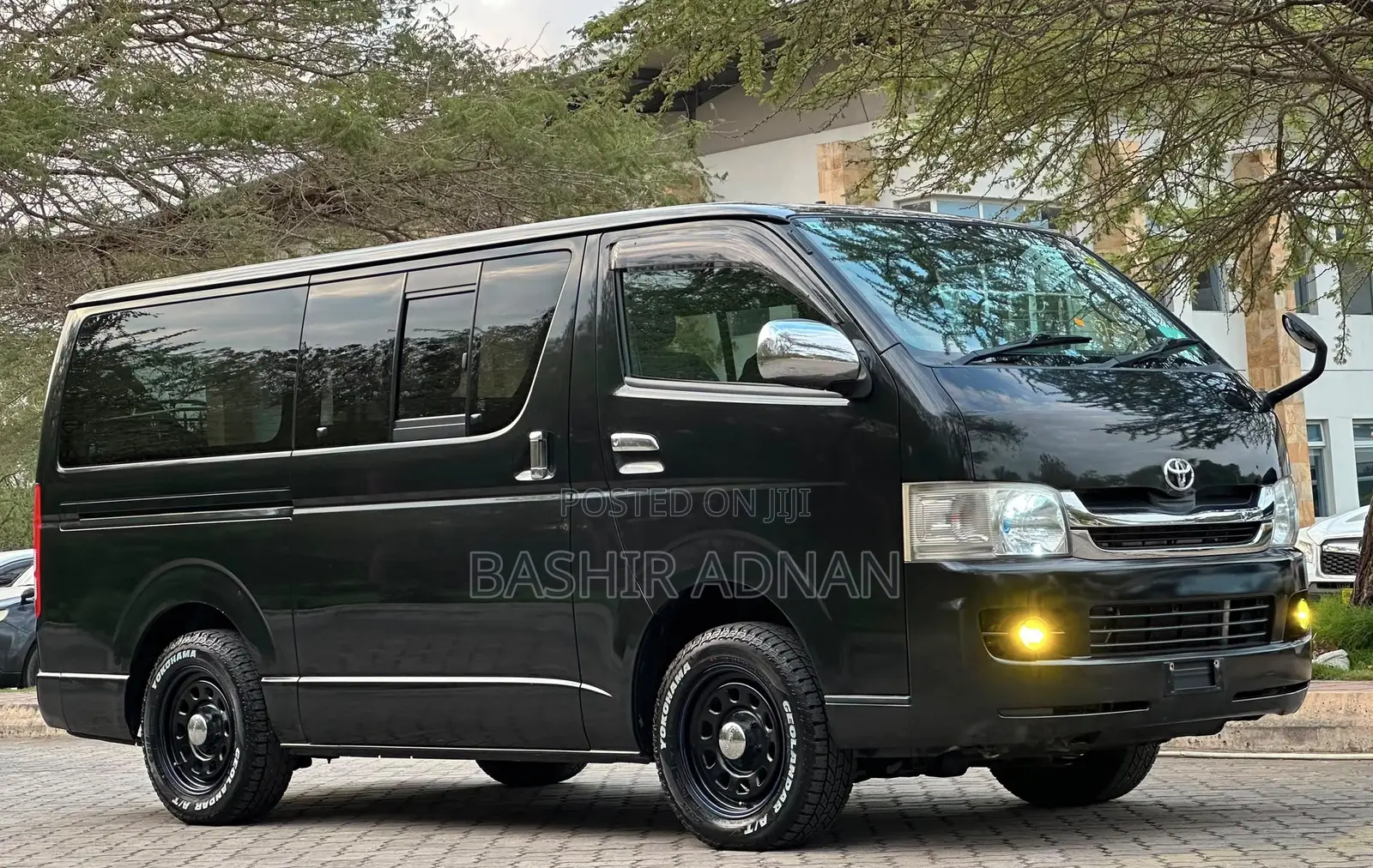 Toyota HiAce 2007 Black