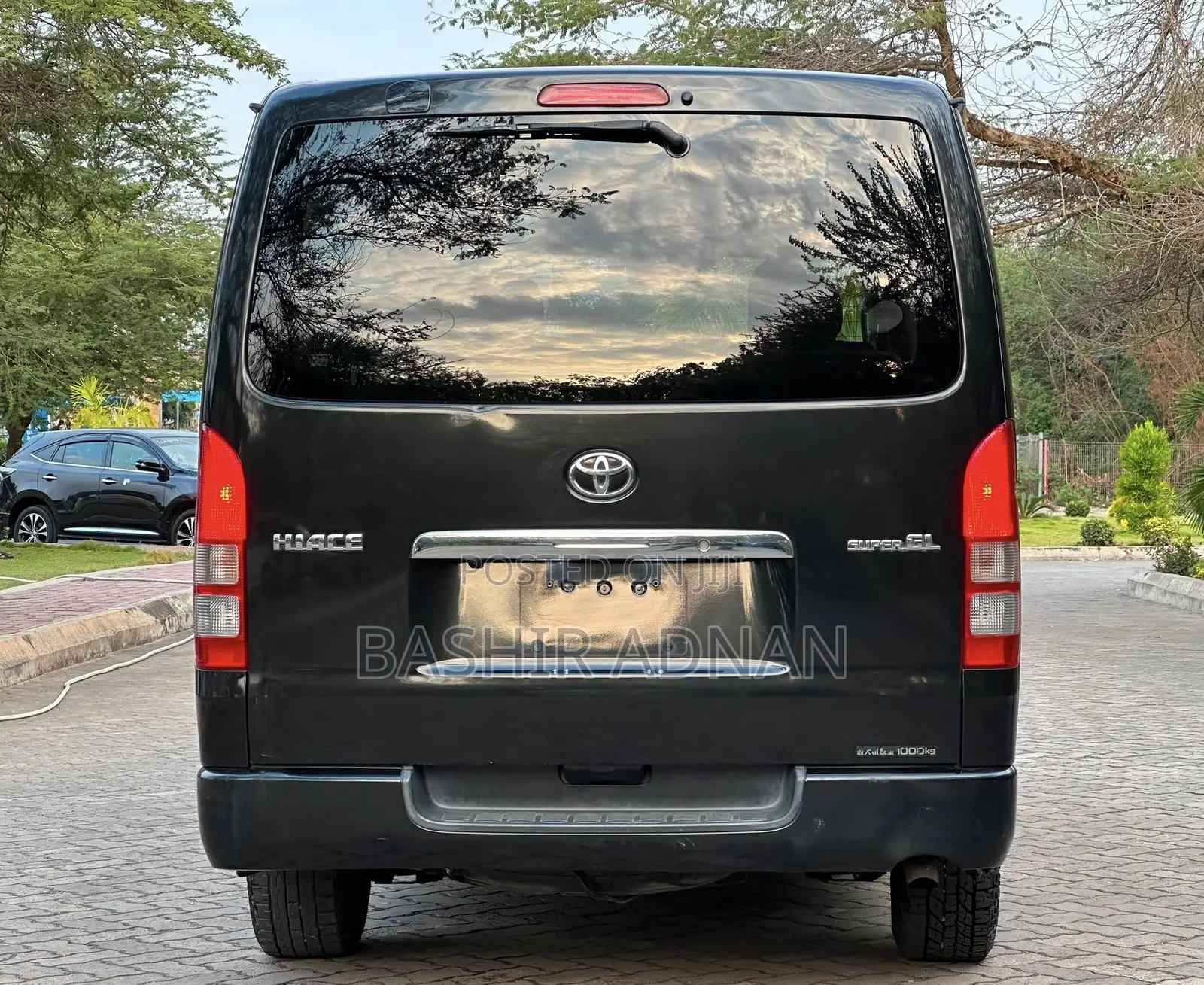 Toyota HiAce 2007 Black