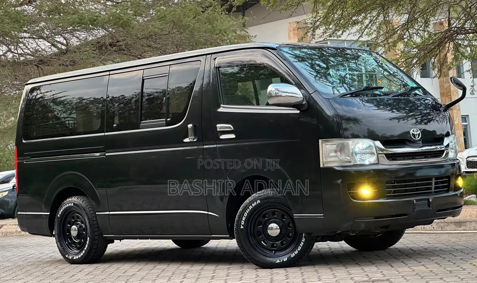 Toyota HiAce 2007 Black