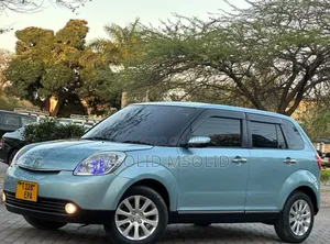 Mazda Verisa 2008 Silver