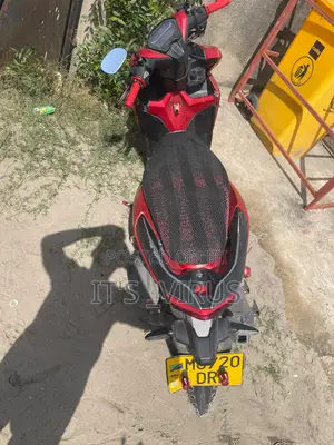 Honda Vario 2018 Red