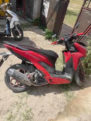 Honda Vario 2018 Red