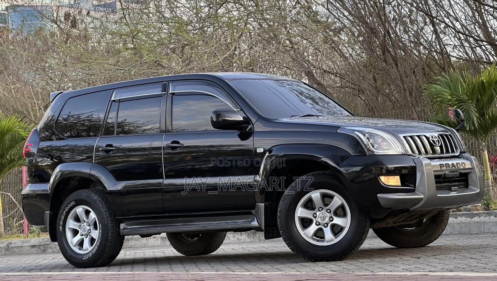 Toyota Land Cruiser Prado 2005 Black