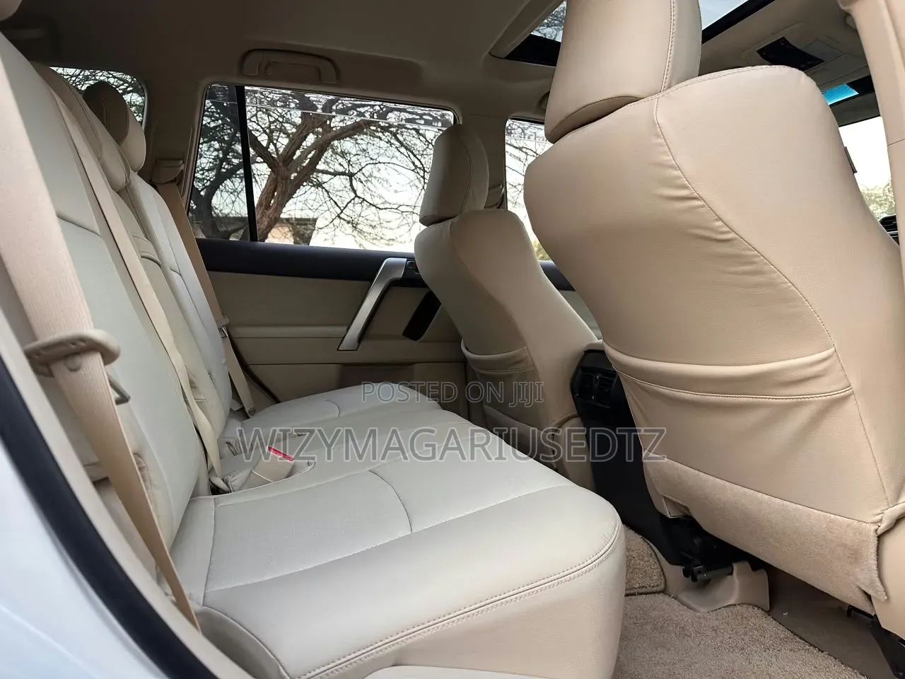Toyota Land Cruiser Prado 2023 Beige