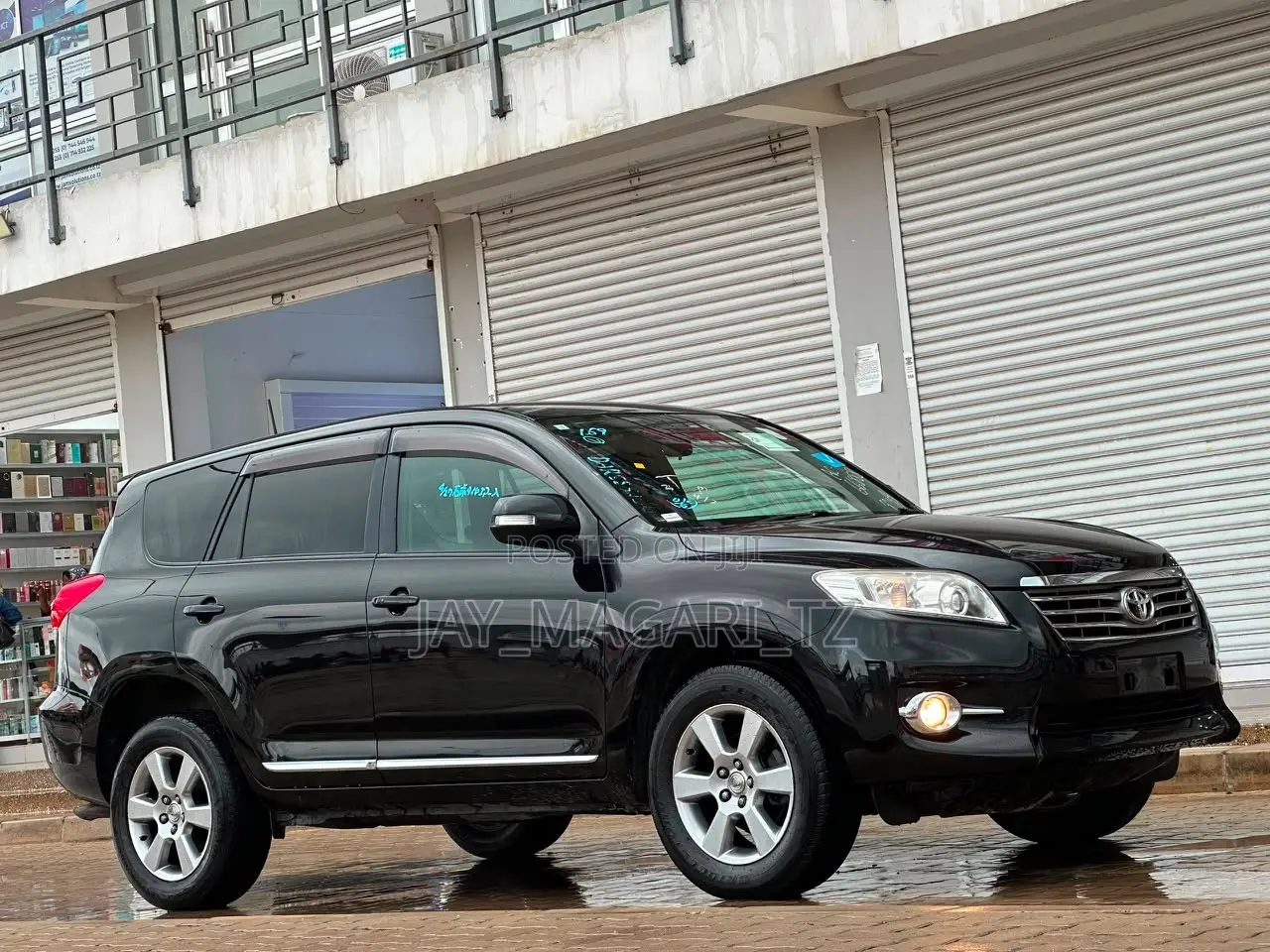 Toyota Vanguard 2010 Black