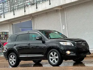 Toyota Vanguard 2010 Black