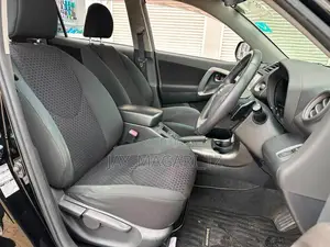 Toyota Vanguard 2010 Black