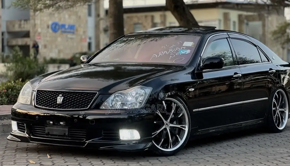 Toyota Crown 2007 Black