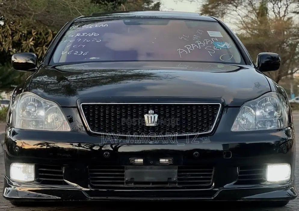 Toyota Crown 2007 Black
