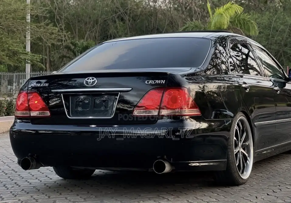 Toyota Crown 2007 Black