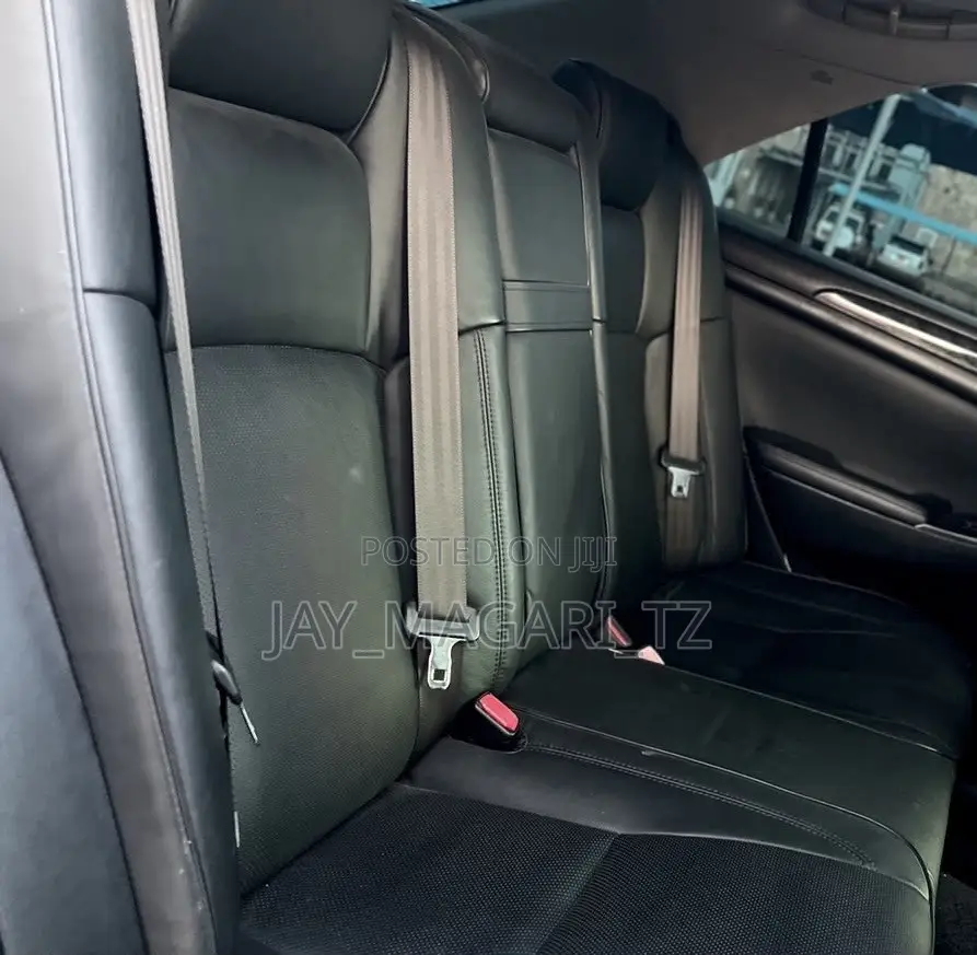 Toyota Crown 2007 Black