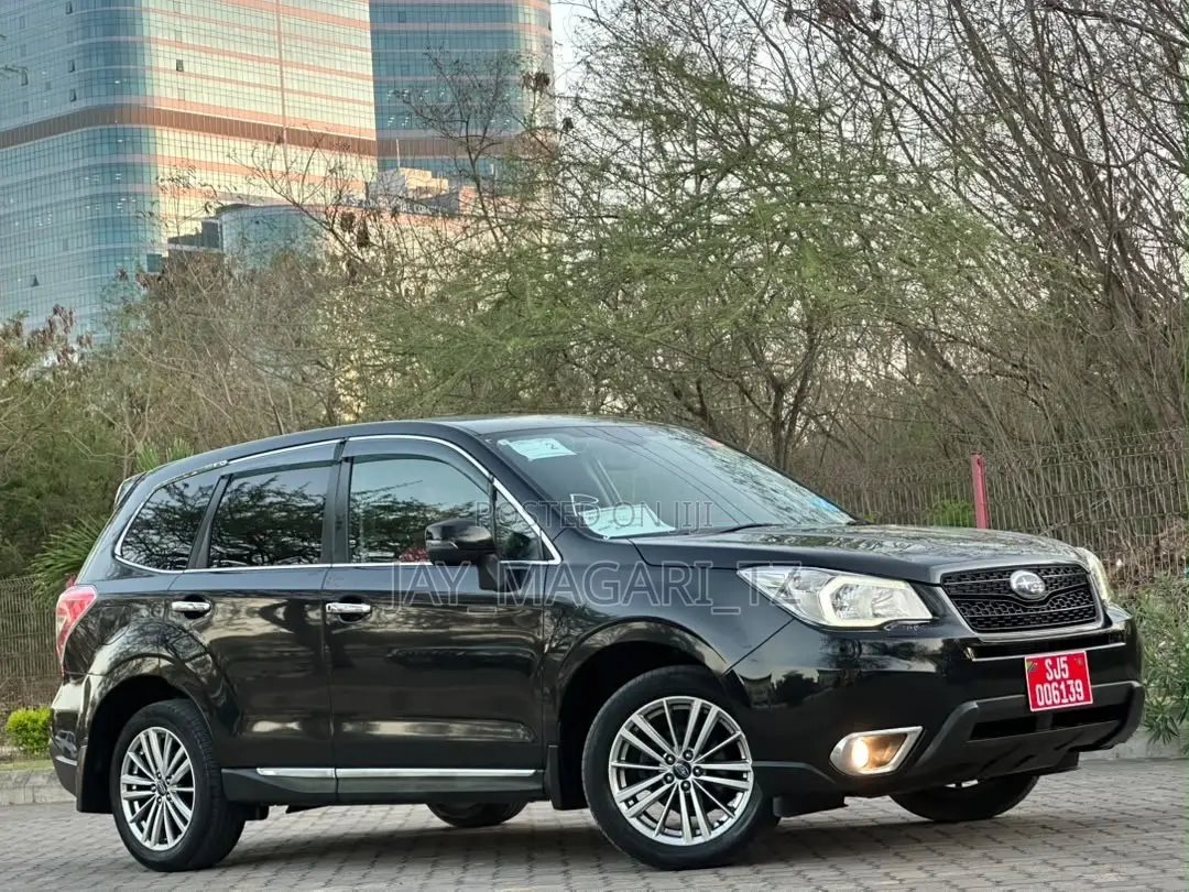 Subaru Forester 2013 Black