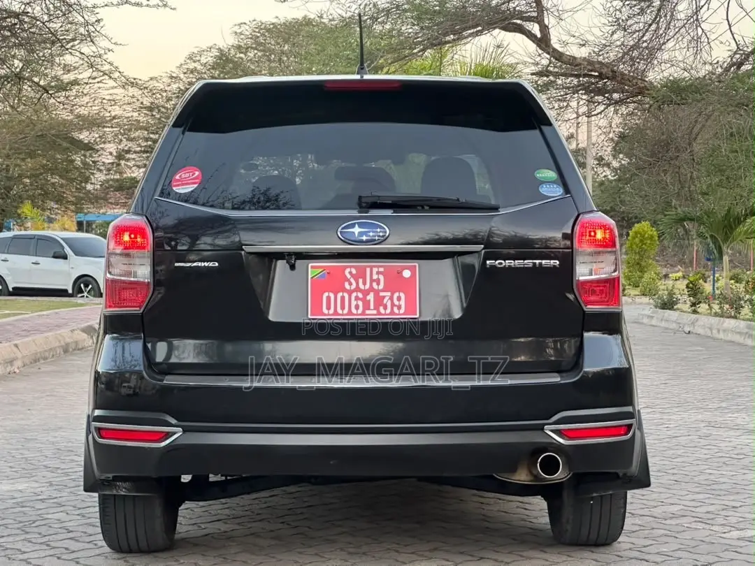 Subaru Forester 2013 Black