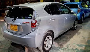 Toyota Aqua 2013 Silver