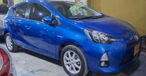 Toyota Aqua 2012 Blue