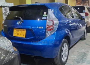 Toyota Aqua 2012 Blue