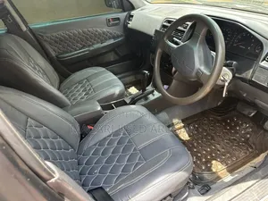 Toyota Carina 2000 Silver