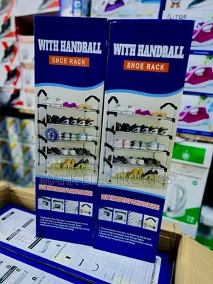 Shoe Rack With Handrall