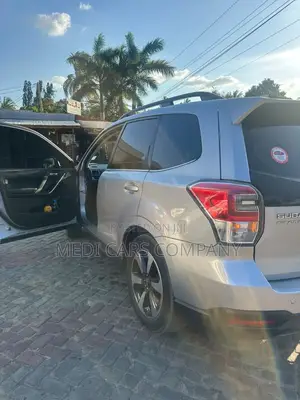 Subaru Forester 2.0XT Premium AWD 2016 Silver