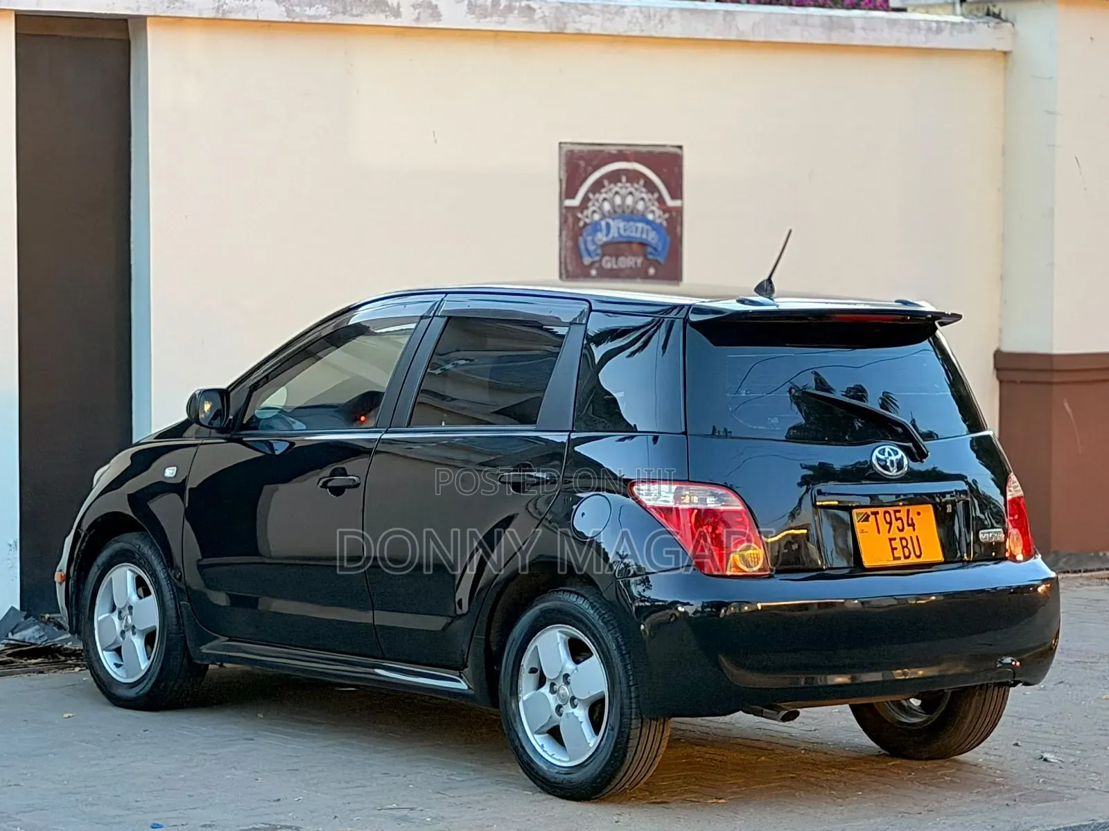 Toyota IST 2006 Black