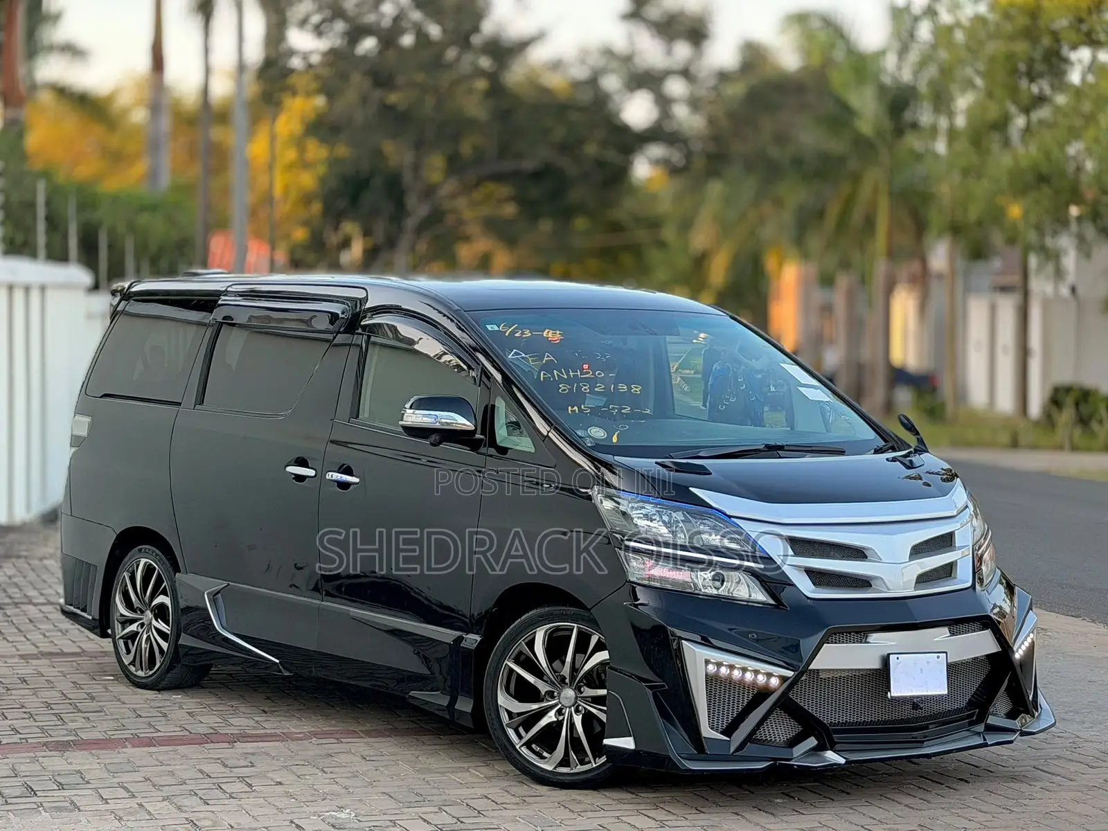 Toyota Vellfire 2011 Black