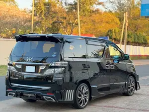 Toyota Vellfire 2011 Black