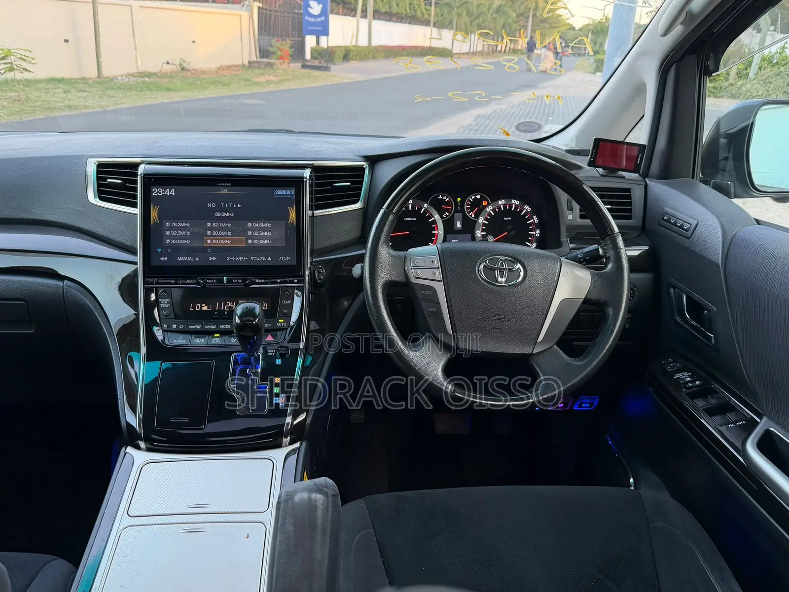 Toyota Vellfire 2011 Black