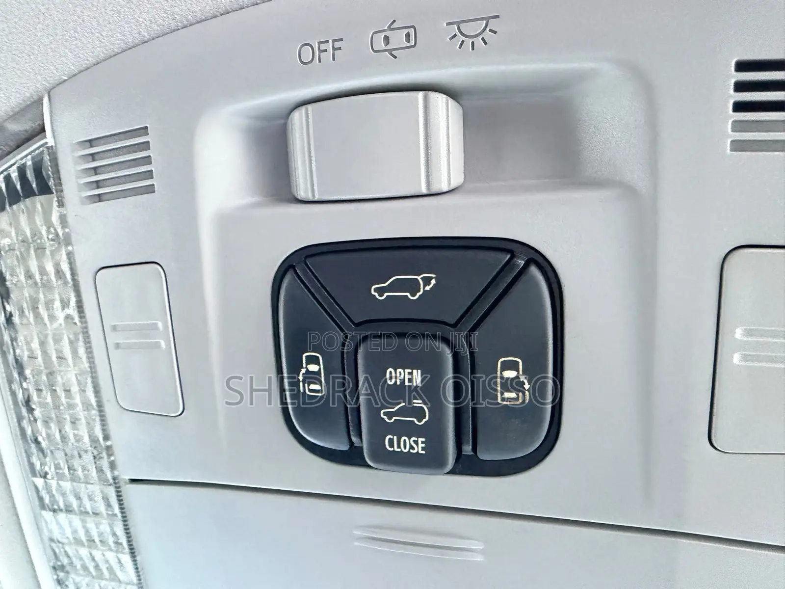 Toyota Vellfire 2011 Black