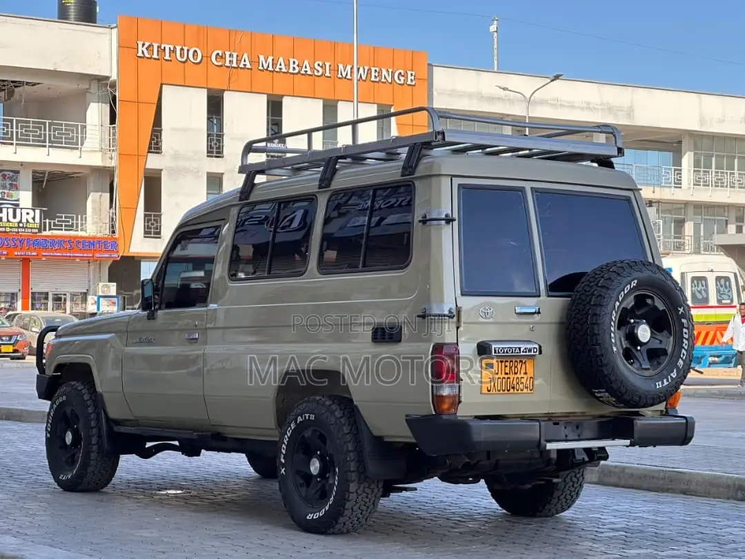 Toyota Land Cruiser 76 Series 2010 Beige