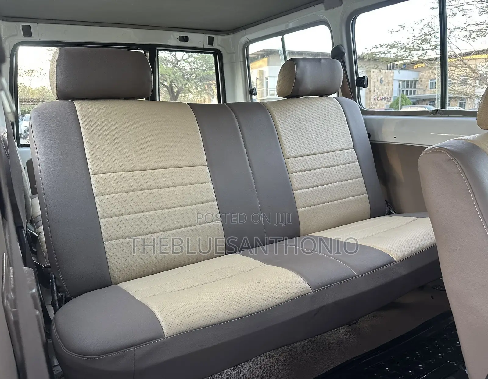 Toyota Land Cruiser 2010 Pearl