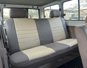 Toyota Land Cruiser 2010 Pearl