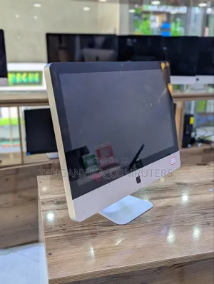 Desktop Computer Apple iMac 4GB Intel Core i5 HDD 500GB
