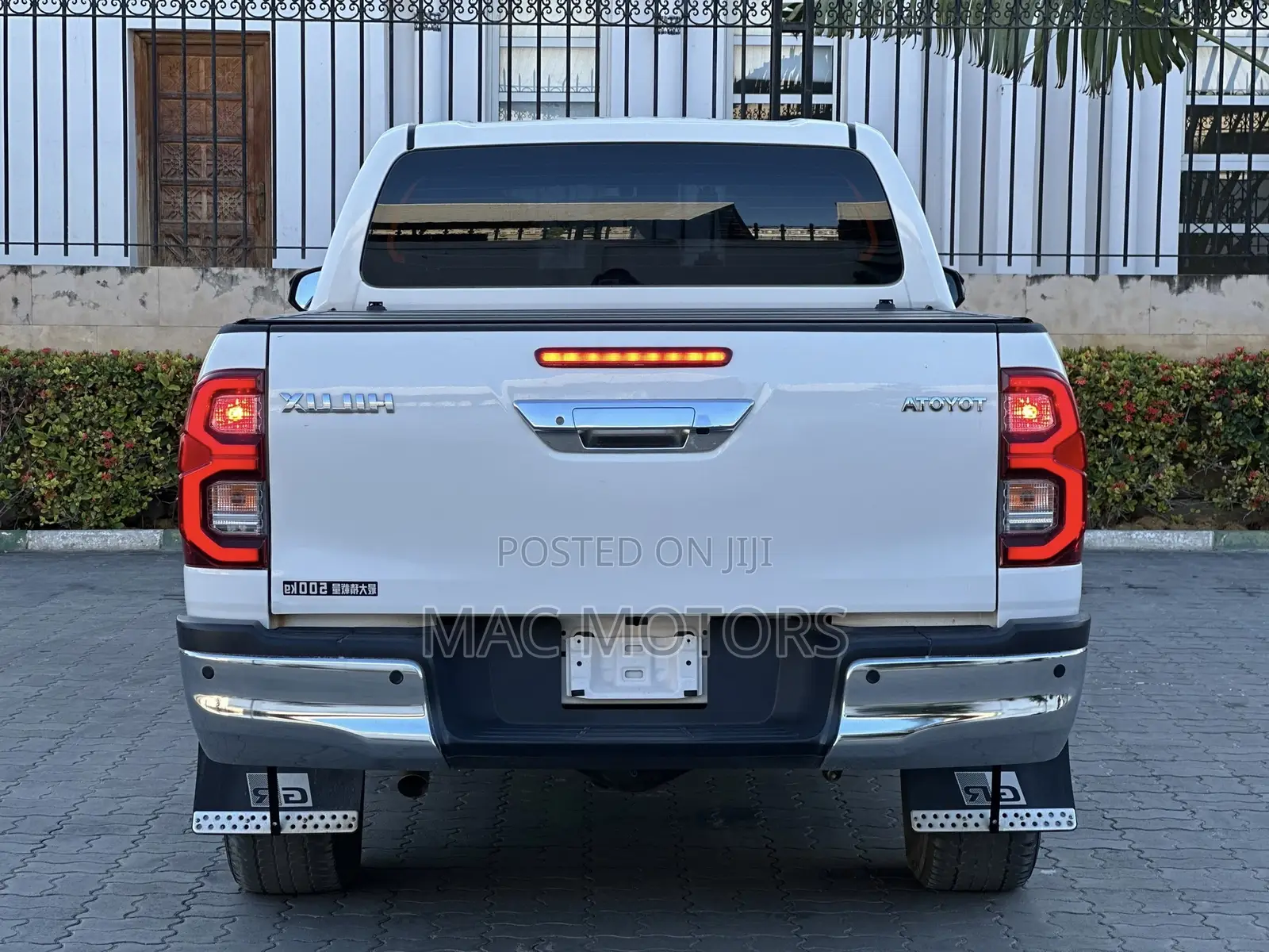 Toyota Hilux 2022 Off white