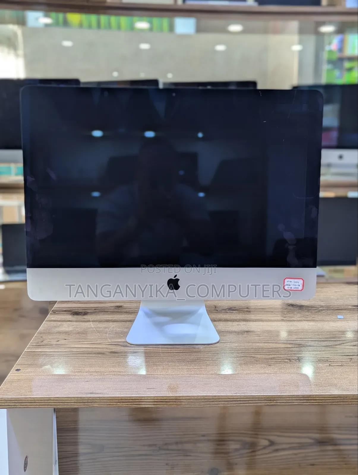 Desktop Computer Apple iMac 8GB Intel Core i5 SSD 256GB
