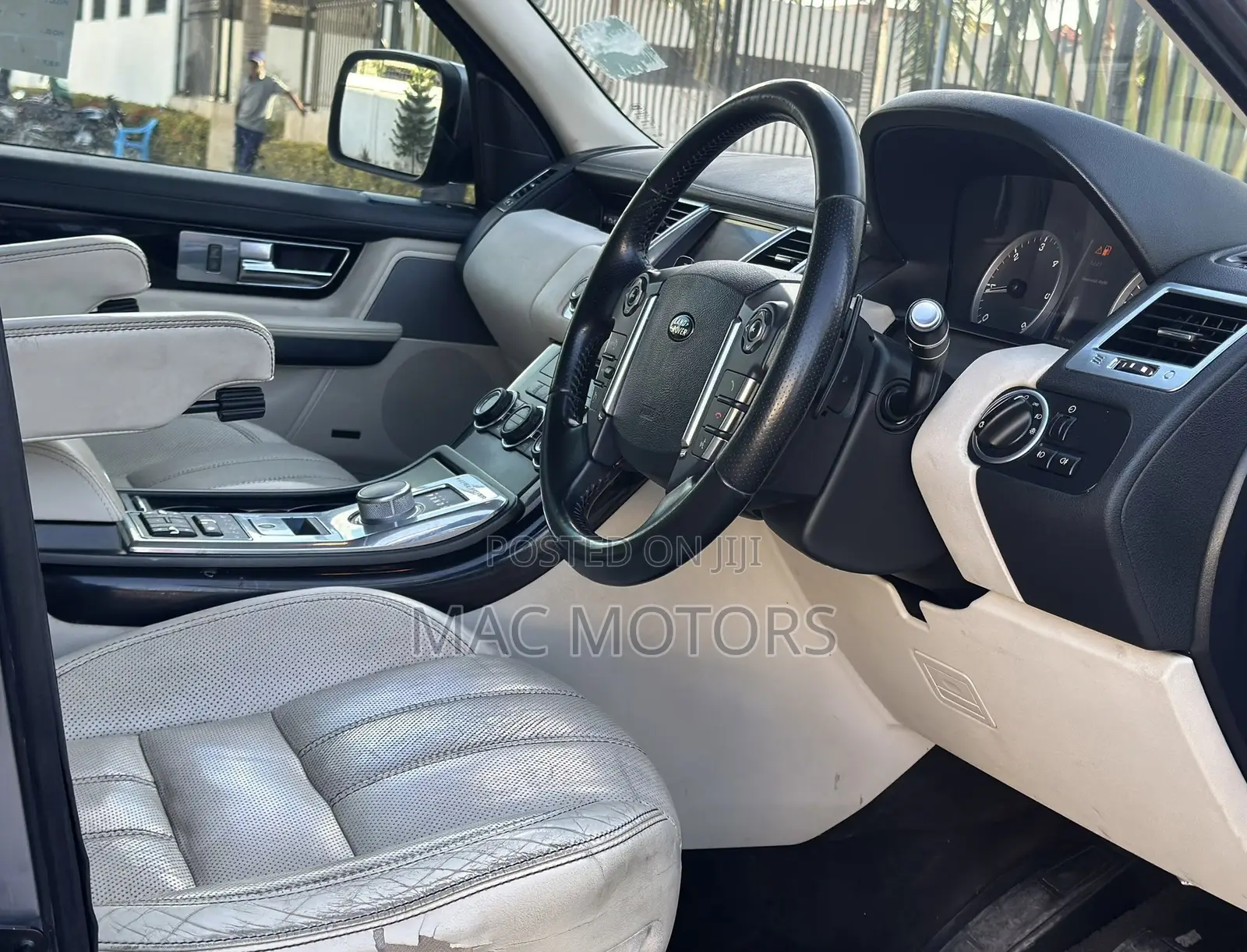 Land Rover Range Rover 2013 Gray