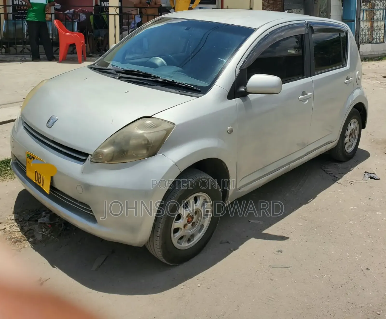 Toyota Passo 2005 Gold