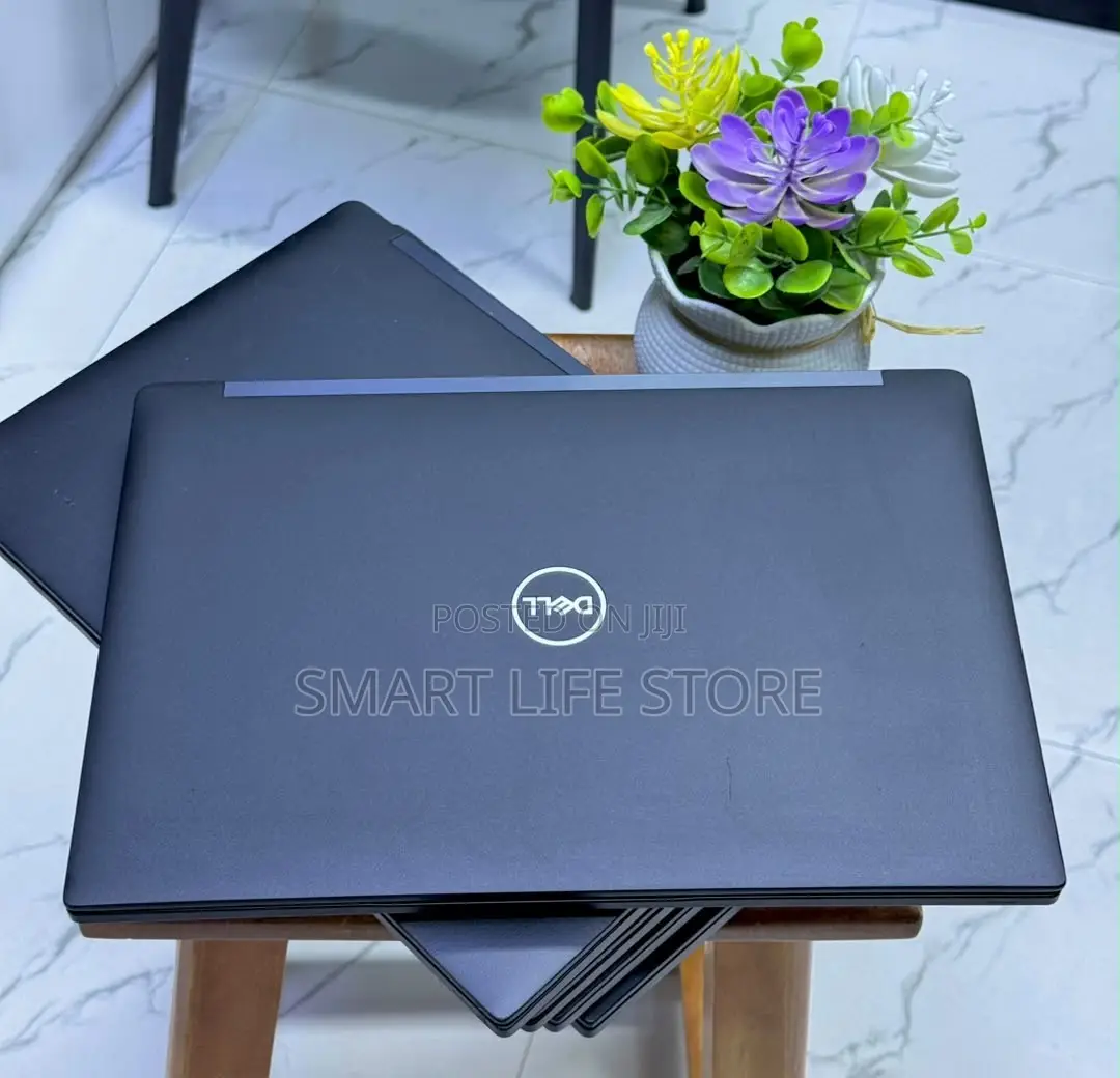 New Laptop Dell Latitude 7390 8GB Intel Core i5 SSD 256GB