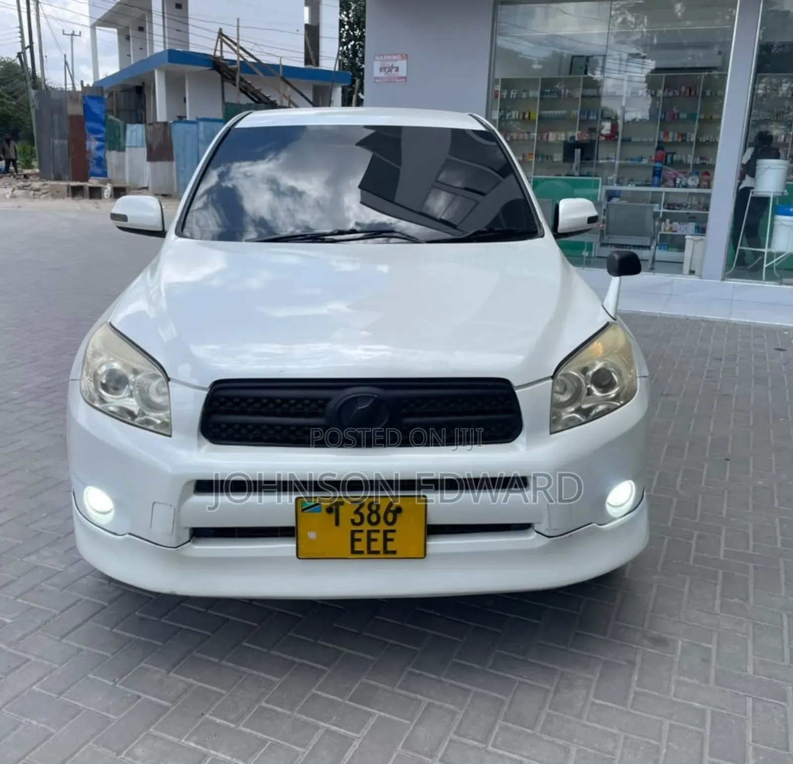 Toyota RAV4 2008 White