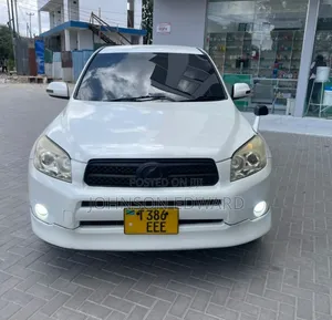 Toyota RAV4 2008 White