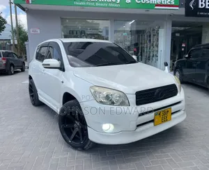 Toyota RAV4 2008 White