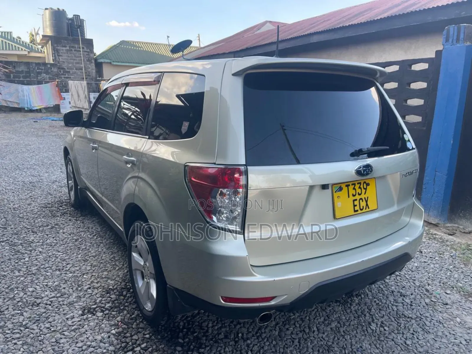 Subaru Forester 2010 Ivory