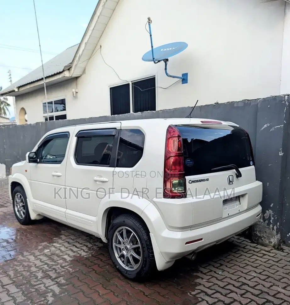 Honda Crossroad 2008 White