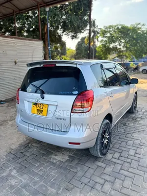 Toyota Corolla Spacio 2005 Silver