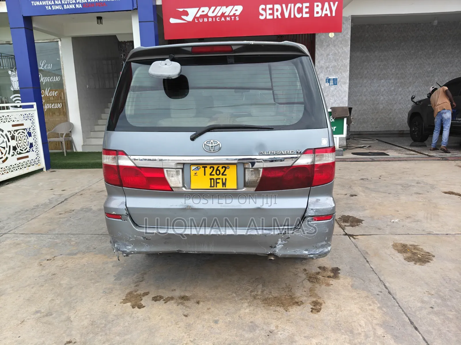 Toyota Alphard 2.4 Petrol AWD 2002 Gray