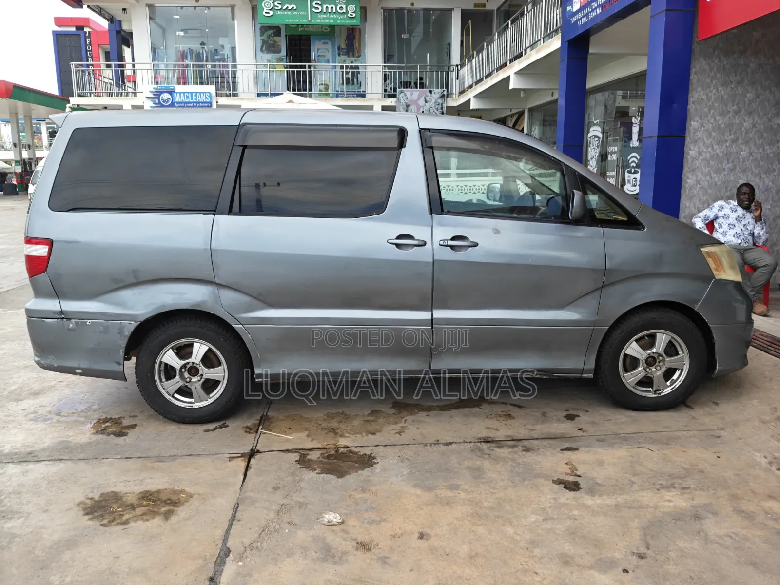 Toyota Alphard 2.4 Petrol AWD 2002 Gray