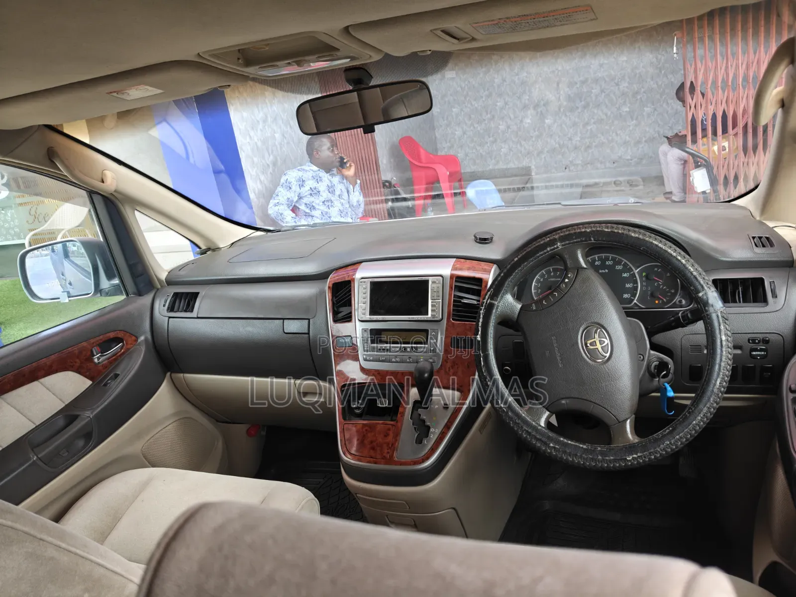 Toyota Alphard 2.4 Petrol AWD 2002 Gray