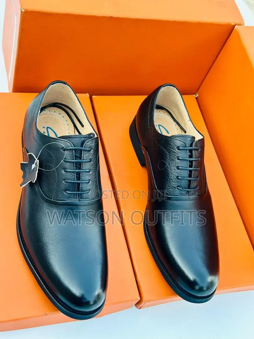 Men's Leather Shoes Flexible Rubber Soles Clarks OG
