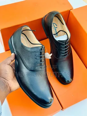 Men's Leather Shoes Flexible Rubber Soles Clarks OG