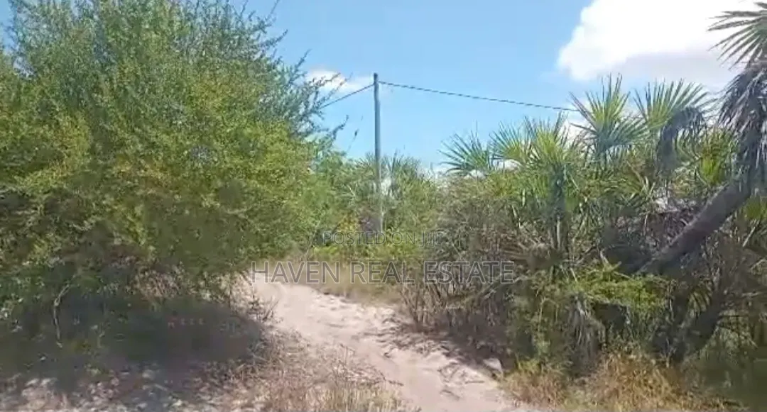 Beach Plot for Sale at Tanga Pangani